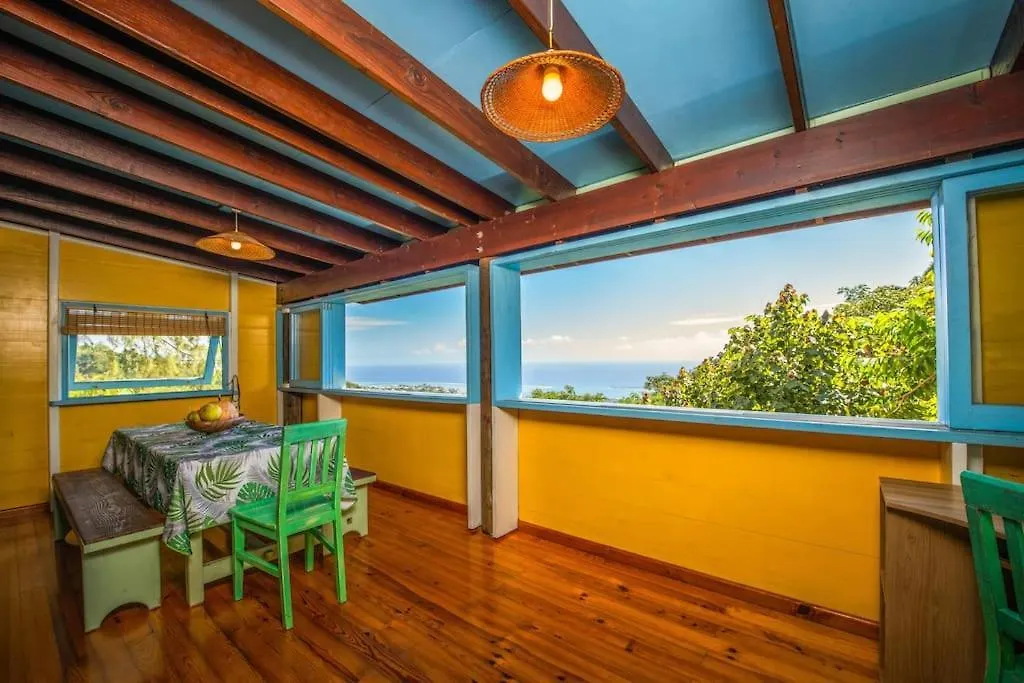 Arevareva Pole House Papeete Papeete  Chalet